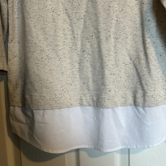 J. Jill women’s light gray speckled blouse size small - Picture 4 of 7